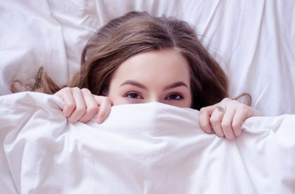 Сон делает нас красивыми: лайфхаки, которые помогут быстро уснуть