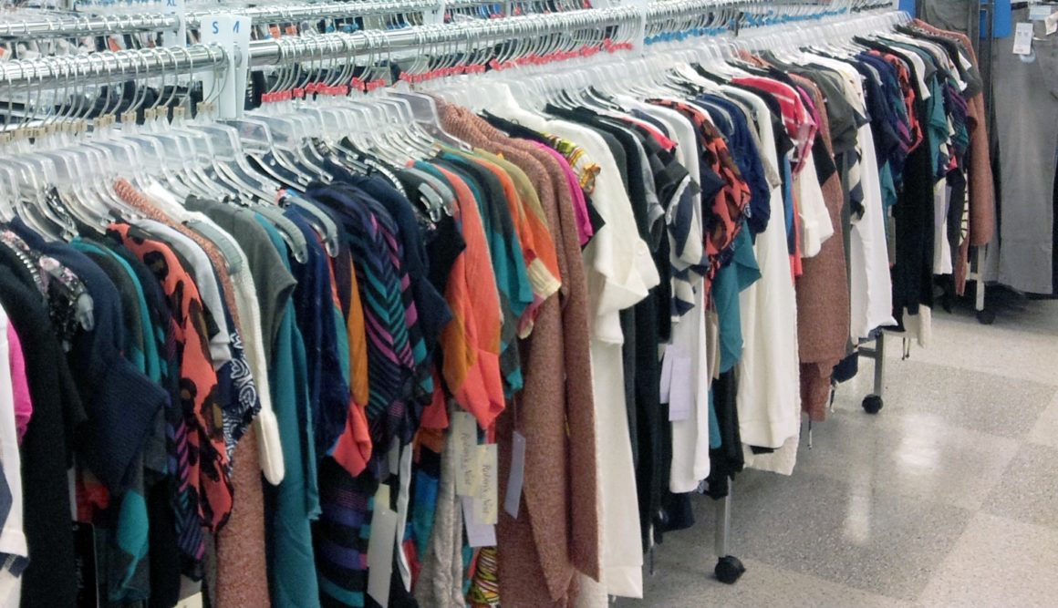 Оптовые покупки женской одежды: выгодная экономия